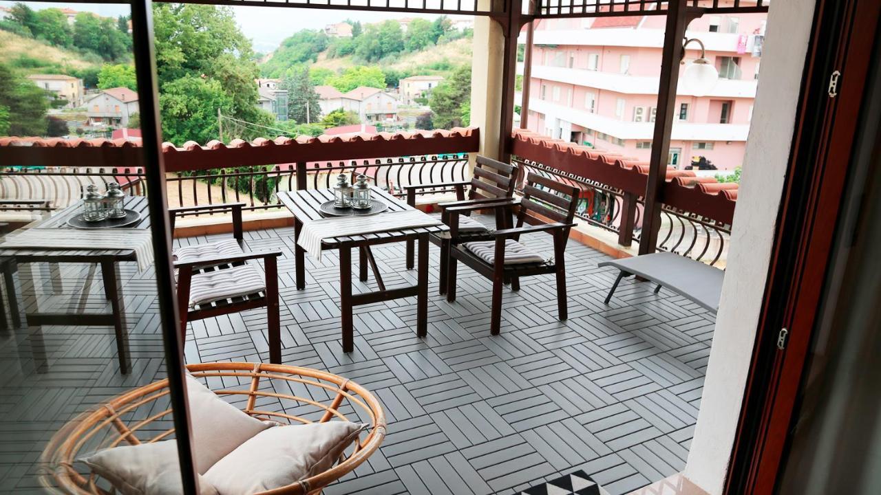 Soada Apartment Cappelle sul Tavo ภายนอก รูปภาพ