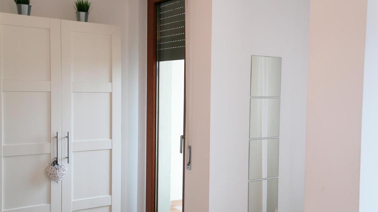 Soada Apartment Cappelle sul Tavo ภายนอก รูปภาพ